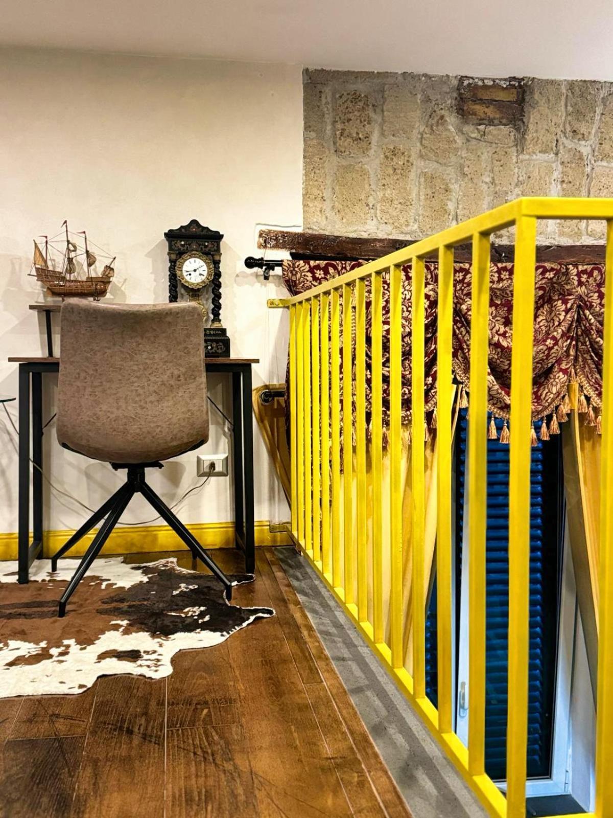 Carlito'S House- Un'Intera Casa Al Centro Storico Διαμέρισμα Νάπολη Εξωτερικό φωτογραφία