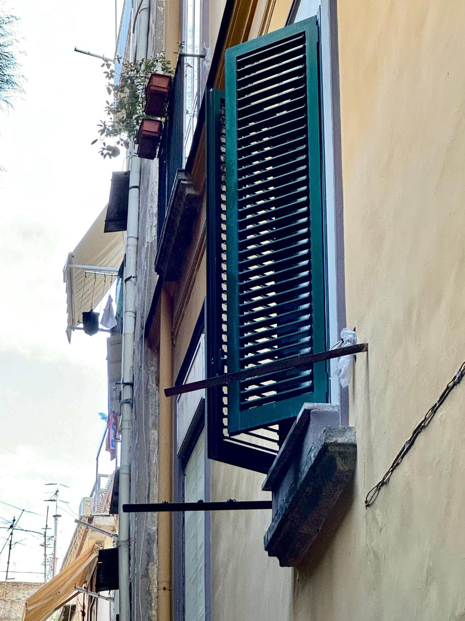Carlito'S House- Un'Intera Casa Al Centro Storico Διαμέρισμα Νάπολη Εξωτερικό φωτογραφία